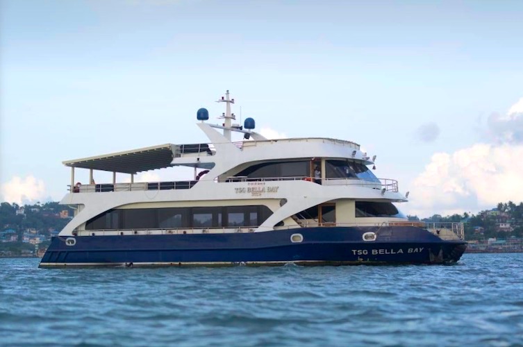 DINNER CRUISE